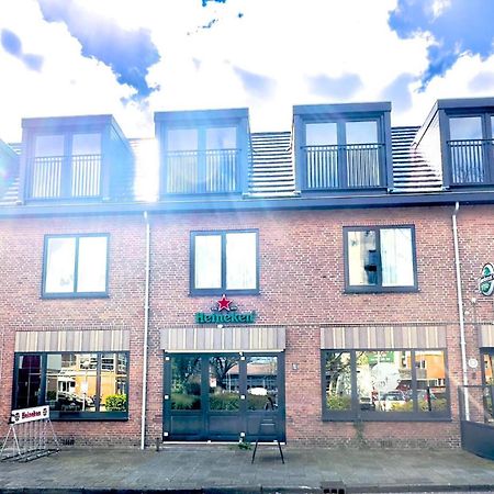 Eetcafe Punt Bed and Breakfast Roelofarendsveen Exteriör bild